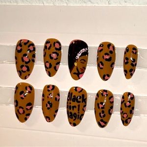 Handmade press on nail set